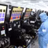 Chaîne de production de modules de caméras et de composants électroniques destinés à l’exportation à l’usine de la société MCNEX VINA (à 100 % de capitaux sud-coréens), située dans la zone industrielle de Phuc Son, province de Ninh Binh. Photo : VNA.