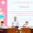 Le chef adjoint du Bureau présidentiel, Can Dinh Tai, préside la conférence de presse. Photo : VNA.
