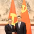 Lê Minh Tri, membre du Bureau politique, secrétaire du Comité central du Parti, chef de la Commission centrale des affaires intérieures et vice-président permanent du Comité directeur central pour la prévention et la lutte contre la corruption, le gaspillage et les pratiques malsaines (gauche) et Chen Wenqing, membre du Bureau politique et secrétaire de la Commission centrale des affaires politiques et juridiques du Parti communiste chinois (PCC), le 15 juillet à Pékin. Photo : VNA. 