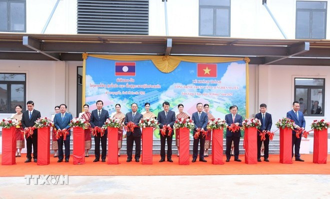 Cérémonie d'inauguration du Centre de désintoxication de la province de Vientiane. Photo : VNA. tt.jpg