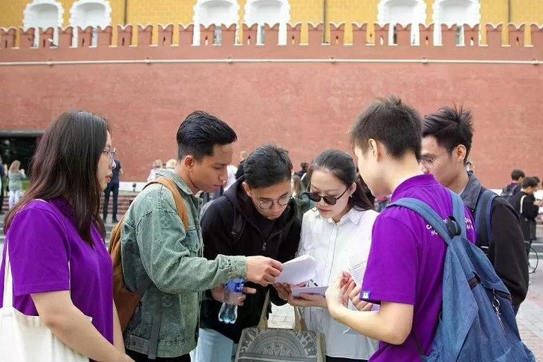 Les participants réunis lors des épreuves historiques à Moscou. Photo : baoquocte.vn 2.jpg