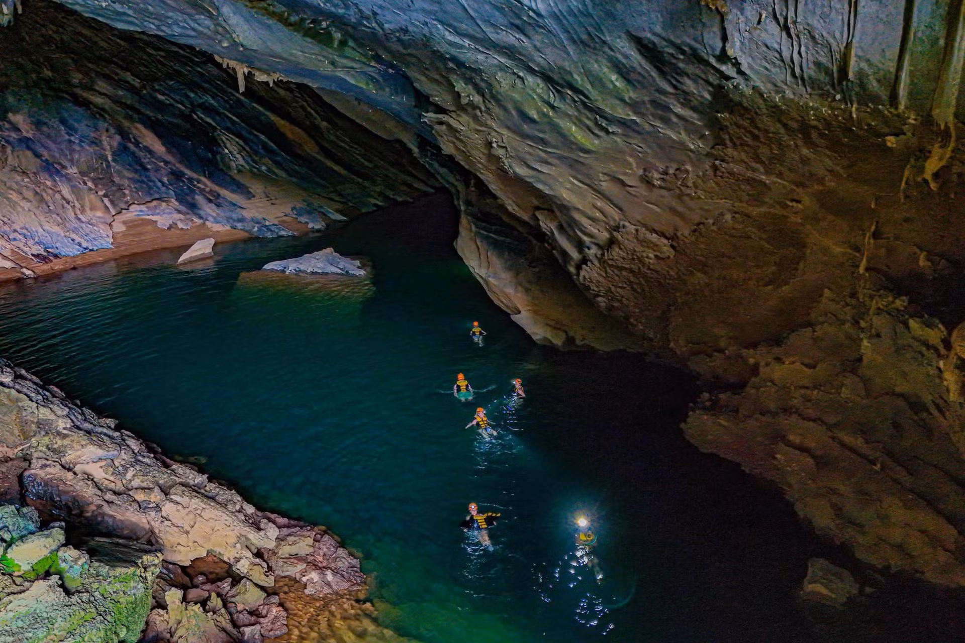 hang-thang-o-phong-nha-ke-bangjugleboos-25.jpg