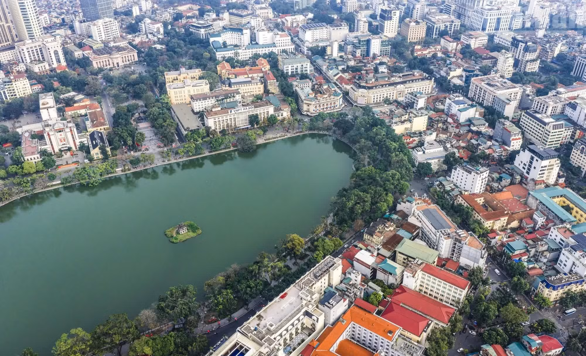 flycam-ho-guom-thanh-dat-1.jpg