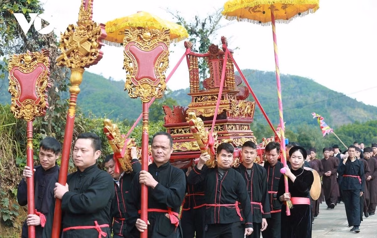 le-hoi-dinh-luc-na-2.jpg