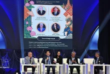 Les délégués au séminaire sur le rôle des Thaïlandais d'origine vietnamienne : un pont durable pour les relations entre la Thaïlande et le Vietnam. Photo : VNA.