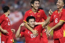 Thanh Nhan a marqué l’unique but du match à la suite d’une percée sur l’aile droite. Photo : VFF.