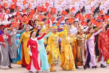 Le secteur de la Culture et des Sports lors du défilé commémorant le 80ᵉ anniversaire de la Fête nationale du Vietnam, le 2 septembre 2025. Photo : VNA.