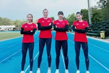 Équipe féminine vietnamienne du relais 4x400 m. Photo : nhandan.vn