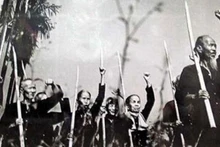 Le peuple du Sud du Vietnam s’est soulevé pour résister contre le colonialisme français. Photo d'archives : Journal Nhân Dân