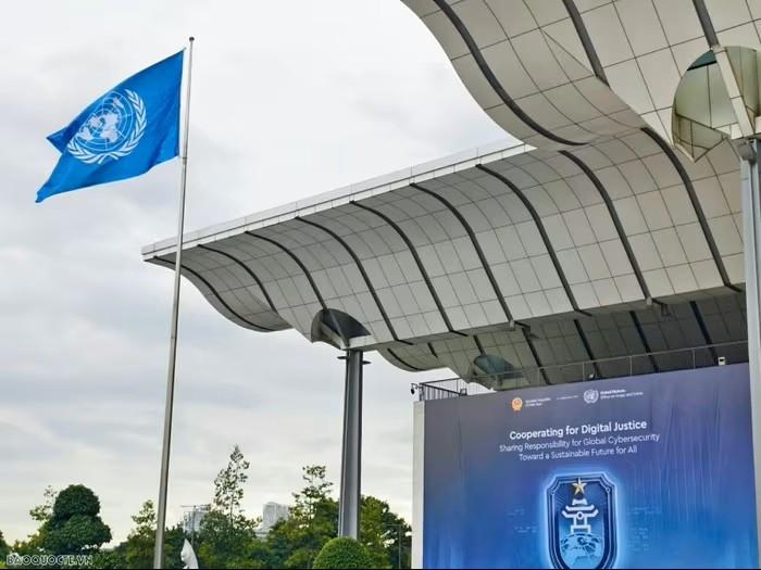 La Convention de Hanoï complète les cadres existants des Nations unies sur la conduite responsable des États et renforce la place du multilatéralisme dans la réponse aux défis transnationaux. Photo : baoquocte. bb.jpg