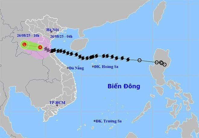 Le typhon Kajiki s’affaiblit en dépression tropicale tôt le 26 août, alors qu’il se déplace vers le centre du Laos. Photo : thoitietvietnam. Le typhon Kajiki s’affaiblit en dépression tropicale tôt le 26 août, alors qu’il se déplace vers le centre du Laos. Photo : thoitietvietnam.