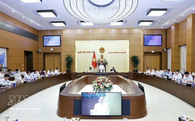 La réunion consacrée aux préparatifs de la première session de la XVIe législature. Photo : VNA