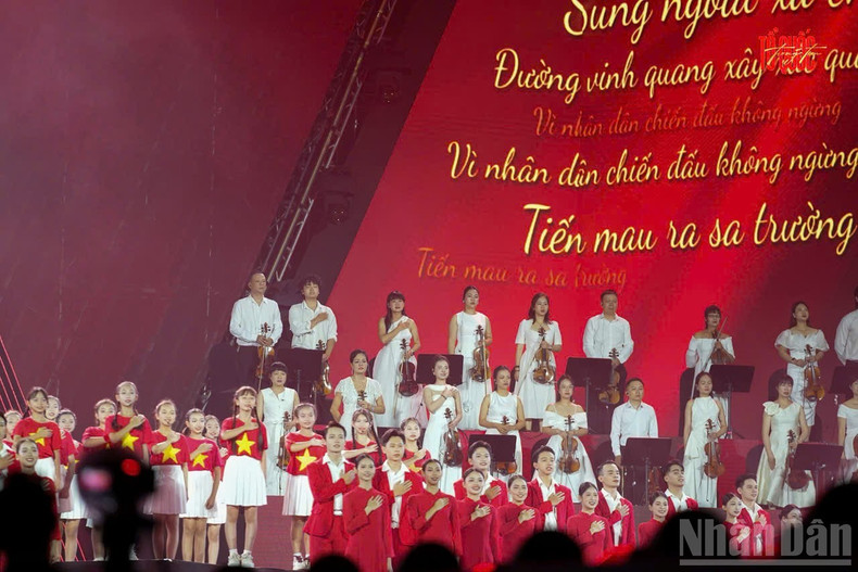 Le concert national « La Patrie dans le cœur », porteur d’un thème profondément symbolique, a suscité une vive émotion. 2.jpg
