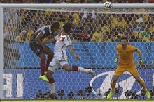 A la 13ème minute, Hummels marque un but. Photo: NDEL/AP