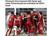L’article du journal Live Sport Asia sur la victoire 1-0 de l’équipe féminine vietnamienne face à celle thaïlandaise. Photo : dantri.vn. 