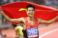 Duong Van Thai remporte l'or dans une course de 800 mètres. Photo : vnexpress.net.