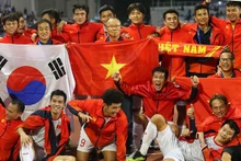 L'équipe nationale de football masculin a remporté l'or des SEA Games 30. Photo : VNA.