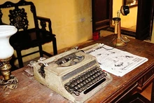 Un ancien objet conservé et restauré à la maison au numéro 87 de la rue Ma Mây grâce au programme de coopération entre la ville de Hanoi et la ville de Toulouse. Photo: Duy Khanh/NDEL.