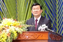 Le Président vietnamien, Truong Tân Sang, prend la parole lors de la cérémonie de célébration du 40e anniversaire de la réunification nationale, le 29 avril dans la province de Long An. Photo: VOV. 