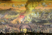 Une partie de la peinture panoramique de la campagne de Diên Biên Phu. Photo : VOV.