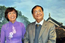 Mme Van Na et M. Nguyên Thanh Tong. Photo: NDEL.