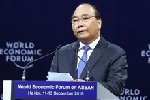 Le Premier ministre Nguyên Xuân Phuc s’exprime en ouverture du Forum économique mondial sur l’ASEAN 2018 à Hanoi. Photo : VNA