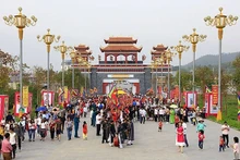 La zone de Tây Thiên attire toujours de nombreux habitants et visiteurs à l’occasion du début du printemps. Photo : NDEL.