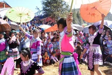 Fête de Say San, un trait culturel spécial de l’ethnie Mông dans les provinces du Nord-Ouest du Vietnam lors de l’arrivée du printemps. Photo : NDEL.