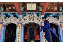 La pagode d’Âm Linh tu est dédiée au culte des milices populaires de Ly Son qui ont sacrifié leur vie pour protéger la souveraineté nationale sur l'archipel de Hoàng Sa. Photo: Thông Thiên.