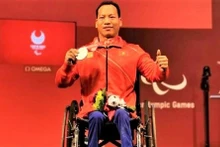Jeux paralympiques de Tokyo : l'haltérophile Lê Van Công décroche la médaille d’argent