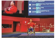 Le powerlifter Lê Van Công fait partie de la génération en or du handisport vietnamien. Photo : VNA.