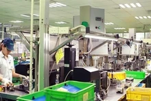 L'un des grands avantages actuels du Vietnam est la capacité de production de son industrie de haute technologie qui est accélérée par une main-d'œuvre jeune et hautement qualifiée. Photo : VNA.