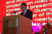 Le consul général vietnamien à Nanning, Pham Thanh Binh, prend la parole lors de la cérémonie. Photo: baomoi.com.