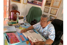 L'artiste lao Douangmixay Likaya. Photo : NDEL.