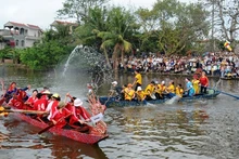 La fête de la pagode de Bach Hào est un des événements culturels les plus attendus de l’année. Photo: VOV.