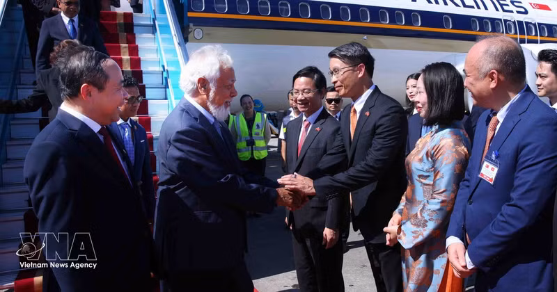 Le Premier ministre de la République démocratique du Timor-Leste, Kay Rala Xanana Gusmão, est arrivé dans l’après-midi du 7 juin à Hanoï. Photo : VNA.