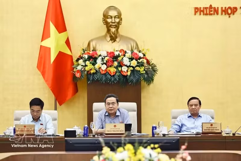 Le président de l’Assemblée nationale, Tran Thanh Man, s’exprime lors de la 4e session du Comité permanent de l’Assemblée nationale. Photo : VNA.