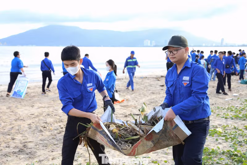 Les générations Z et Alpha s’imposent comme les fers de lance de la tendance du « vivre vert ». Photo : TPO.