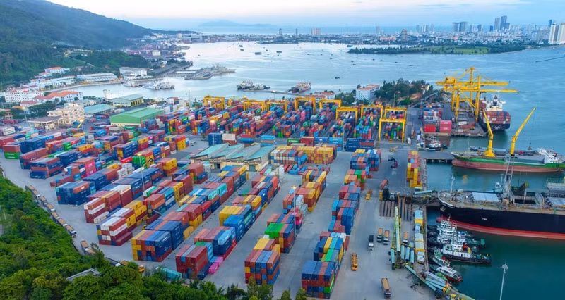 port-dn.jpg