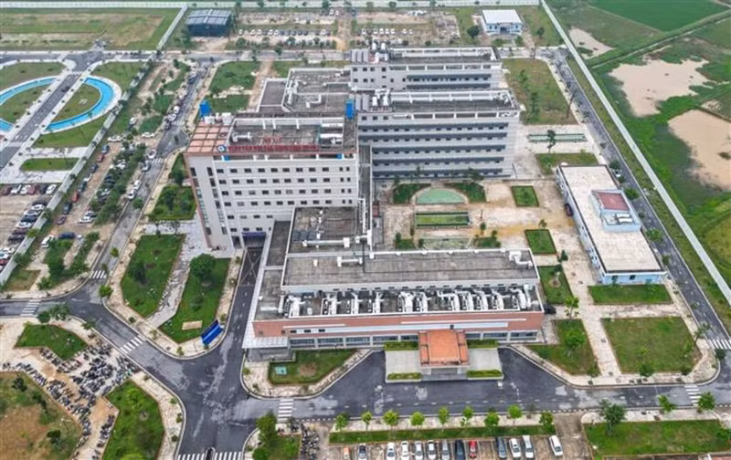 À Hanoï, le deuxième site de l’Hôpital central de gynécologie-obstétrique a officiellement commencé ses activités le 4 août dans la commune de Kieu Phu. Photo : VNA.