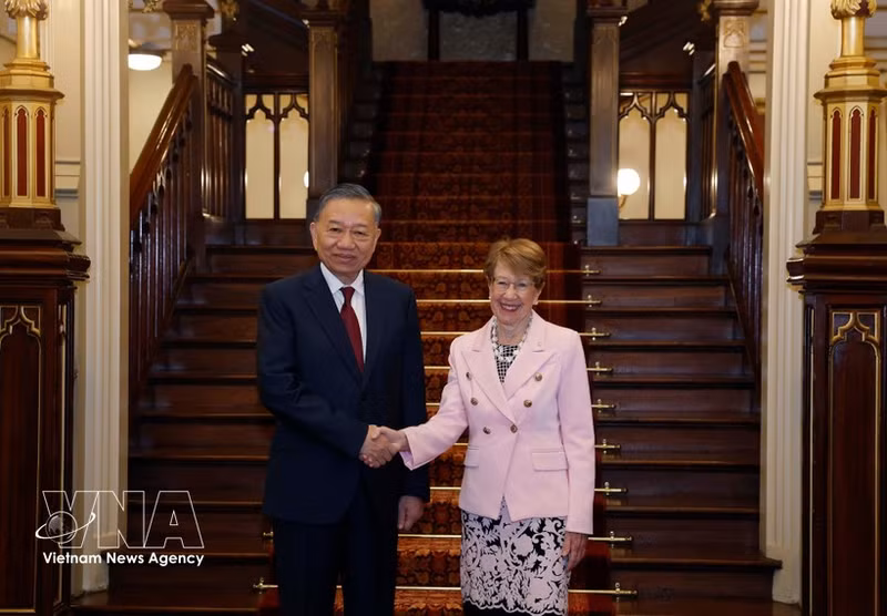 Le secrétaire général du PCV et président vietnamien To Lam et la gouverneure de la Nouvelle-Galles du Sud, Margaret Beazley. Photo : VNA.