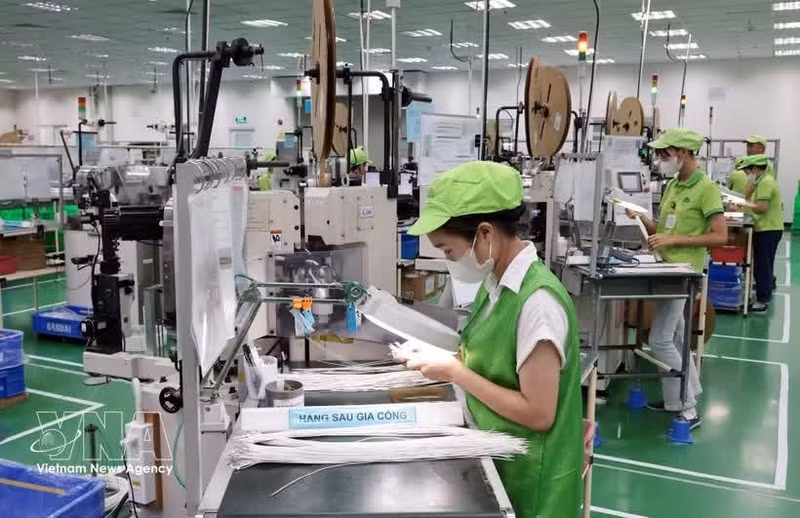 Chaque année, la société Bandai Vietnam fournit des millions de produits aux entreprises manufacturières. Photo : VNA.