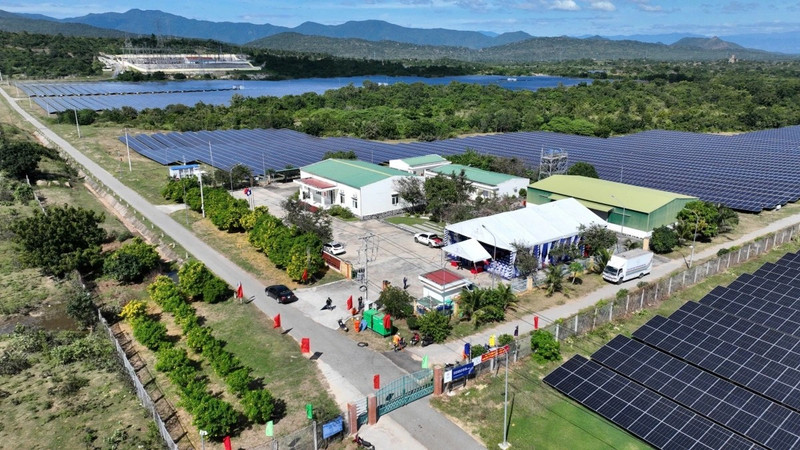 À court terme, l’énergie constitue un nouveau pilier de l’économie de la province de Khanh Hoa. Photo : VOV.