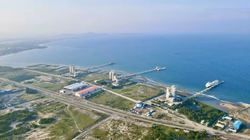 nam-van-phong-vov.jpg