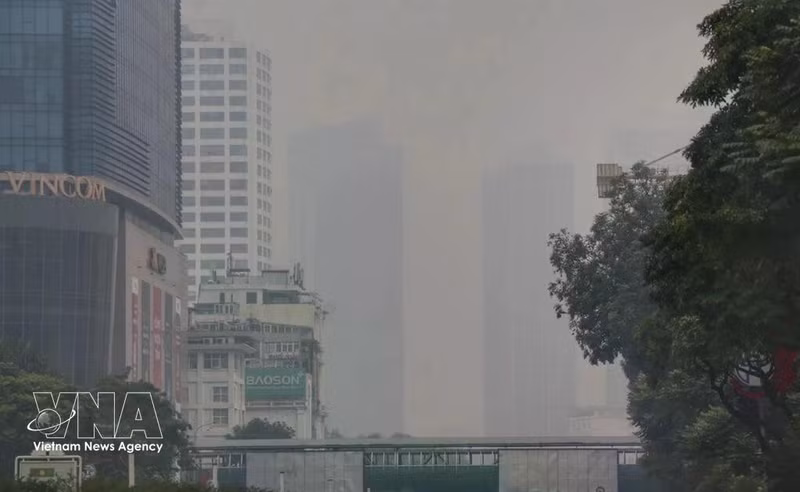 La ville de Hanoi est confrontée à une aggravation de la pollution de l'air. Photo : VNA.