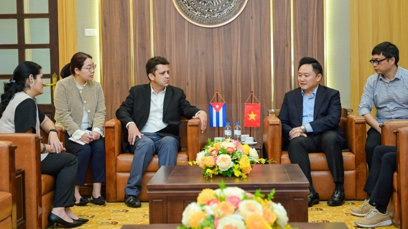 Lors de la rencontre. Photo : NDEL.