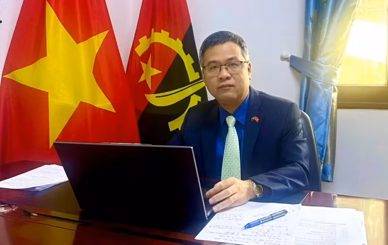 duong-chinh-chuc.jpg