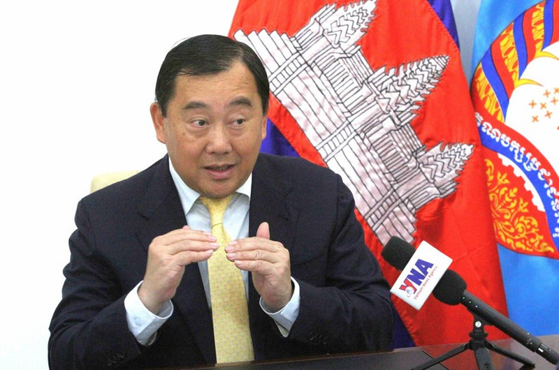 Suos Yara, vice-président de la Commission des relations extérieures du Comité central du Parti du peuple cambodgien (PPC) et porte-parole du PPC. Photo : VNA.