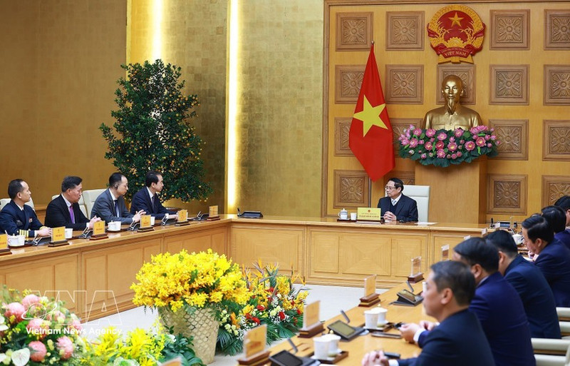 Le Premier ministre Pham Minh Chinh reçoit l'ambassadeur de Chine au Vietnam, He Wei. Photo : VNA.