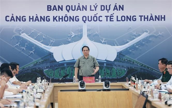 Le PM exige l’achèvement des travaux pour un premier vol à Long Thanh le 19 décembre. Photo : VNA.